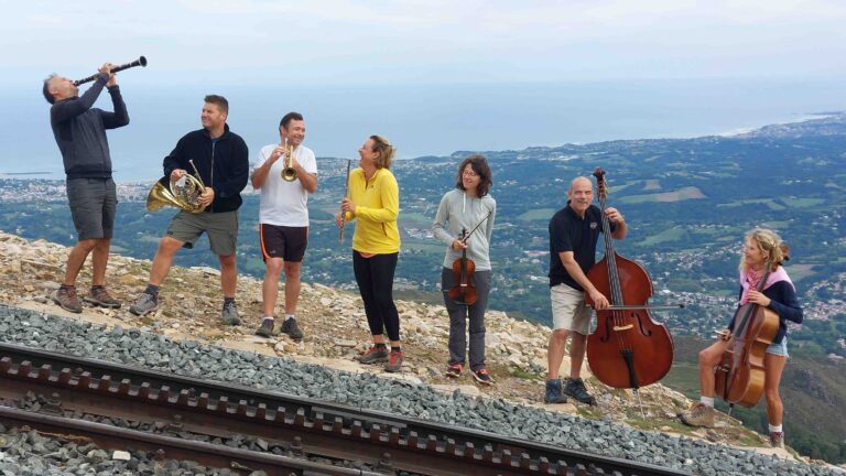 Une balade musicale au sommet de la Rhune